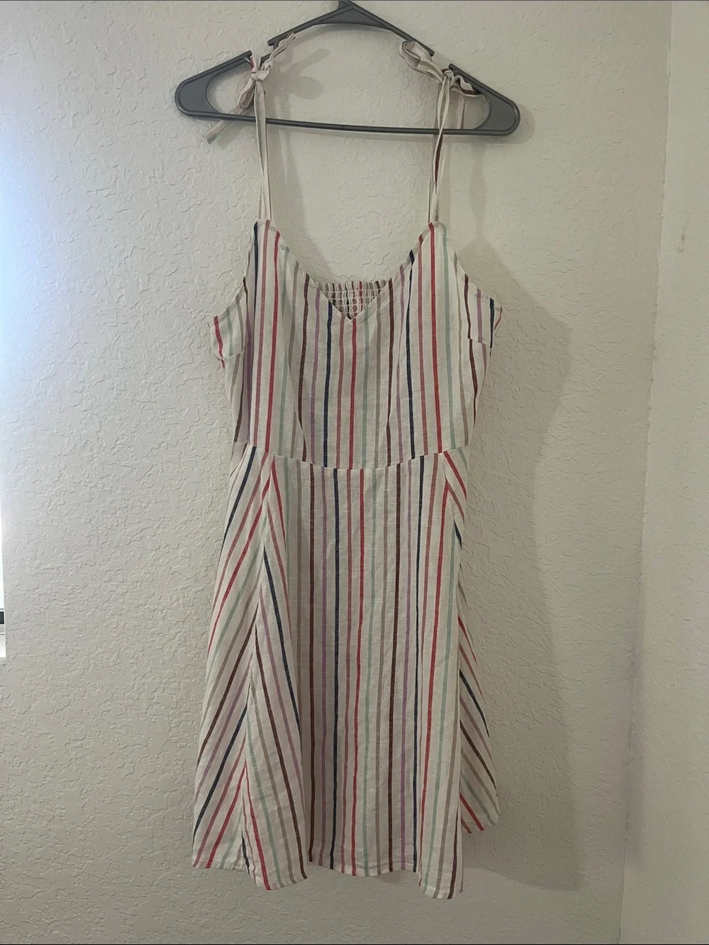 GAP lightweight cream